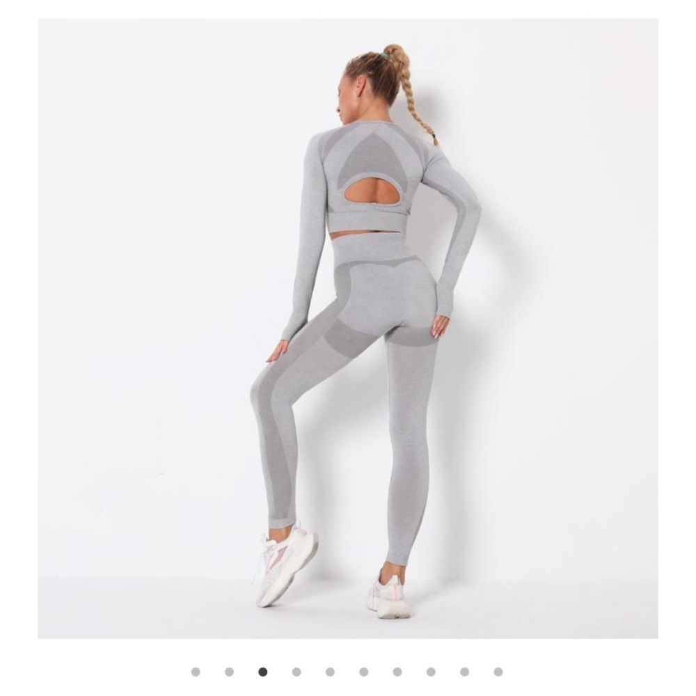 NWT Astoria Purpose Legging